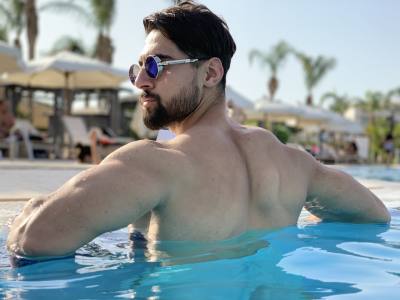 Omar 34 ans Riydah Arabie saoudite