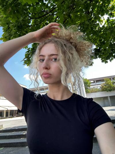 Yana 19 Jahre Kyiv  Ukraine