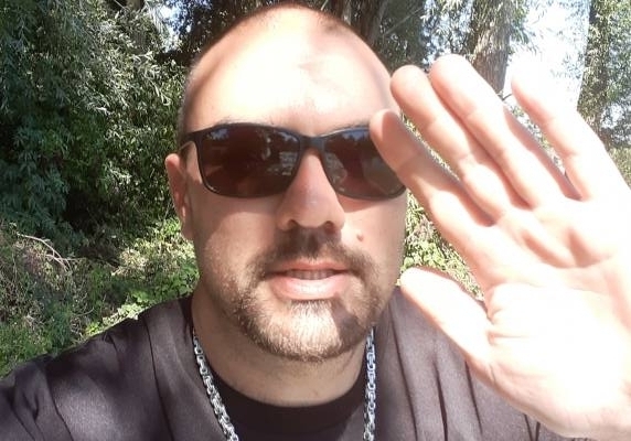 Mickael 39 ans Izel-lès-Équerchin France