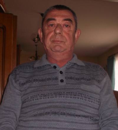 Jean 64 ans Périgueux France