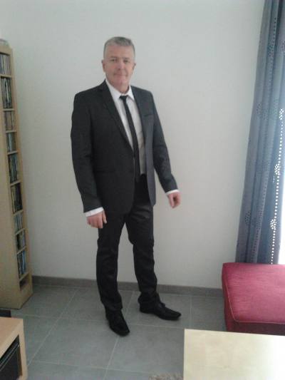 Christophe 58 ans Pledeliac France