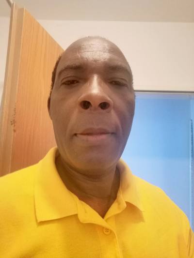 Sebastian 62 ans Hanau Allemagne