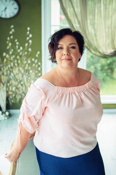 Ludmila 53 ans Санкт-Петербург Russie