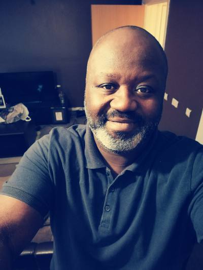Abdul 54 лет Manchester Великобритания