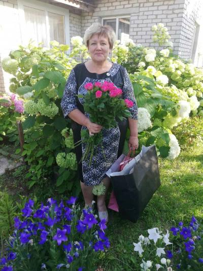 марина 67 ans Минск Biélorussie
