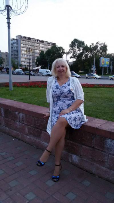 Marina 51 ans Минск Biélorussie