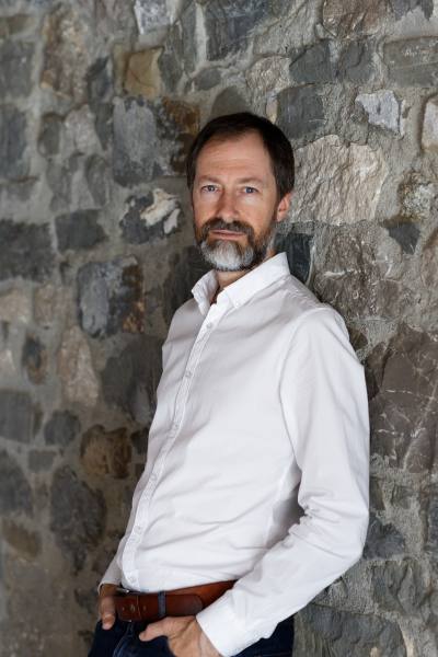François 46 лет La Roche-sur-foron Франция