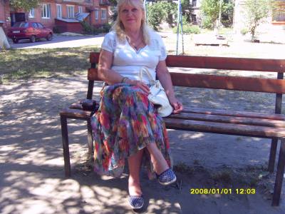 Luda 72 ans Париж Ukraine