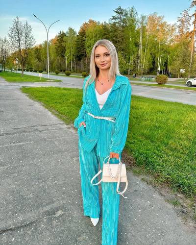 Elena 32 ans Moscow Russie