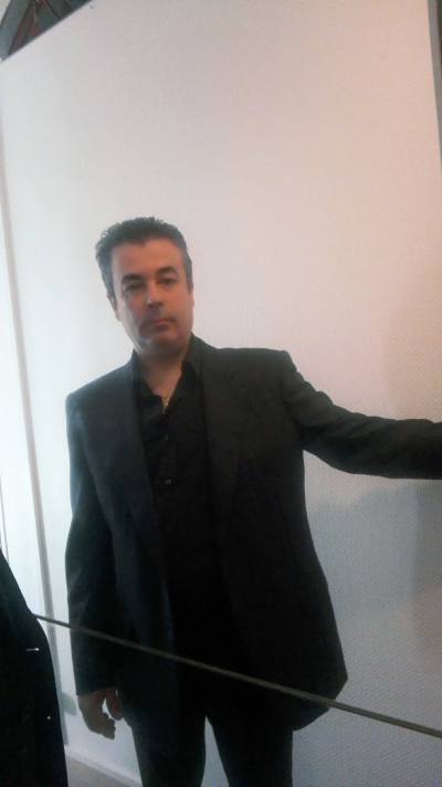 Jorge 52 ans Esch Luxembourg