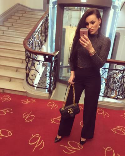 Mila 37 ans Киев Ukraine