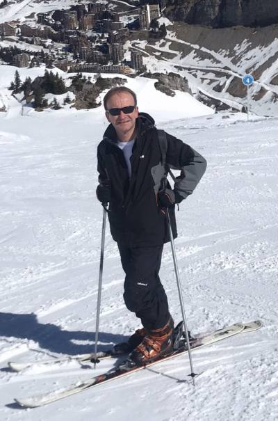 Eric 61 ans Oyonnax France
