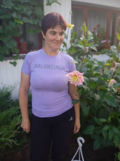 Галина 43 ans  Жовква Ukraine