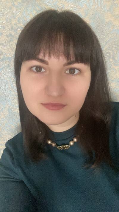 Elena 31 ans Minsk Biélorussie