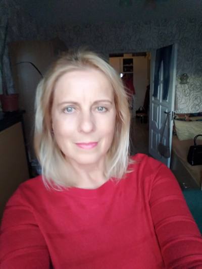 Elena 65 ans Minsk Biélorussie