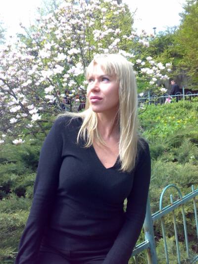 Lilie 51 ans Kiev Ukraine