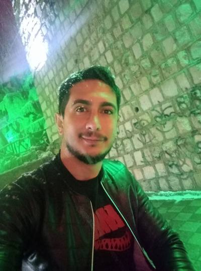 Hamid 31 лет  Турция