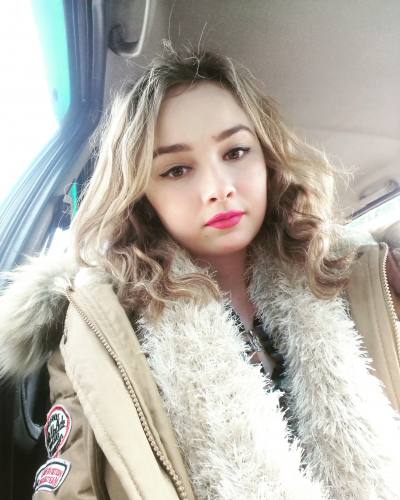 Karolina 30 Jahre Fergana Usbekistan