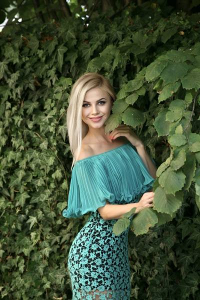 Oksana 41 ans Ivano-frankivsk Ukraine