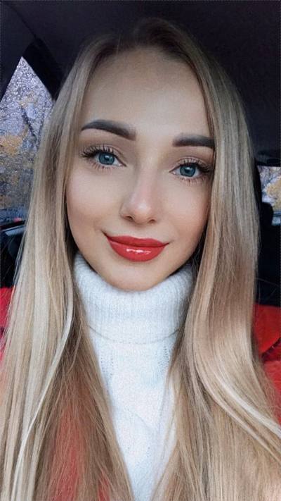 Yana 36 ans Sumy Ukraine