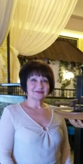 Natalia 72 ans Compiegne France