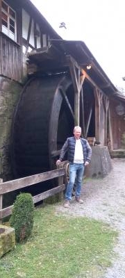 Charly 66 ans Stutensee Allemagne