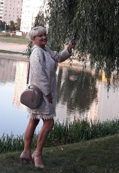 Ludmila 60 ans Comel Biélorussie