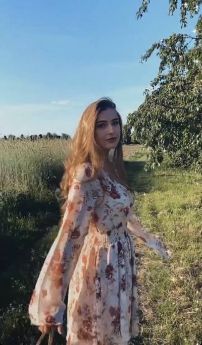 Anastasia 36 ans Yalta Ukraine