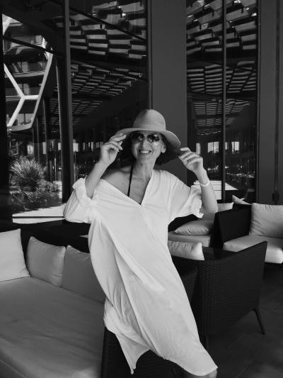 Lena 54 ans Kiev Ukraine