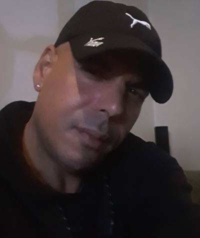Ismaël  46 ans Huningue  France