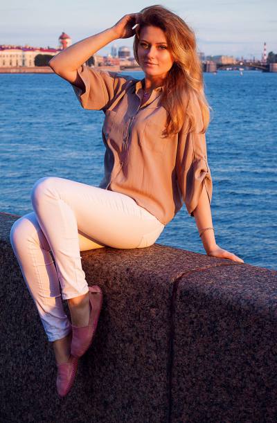 Oksana 42 ans Minsk Biélorussie