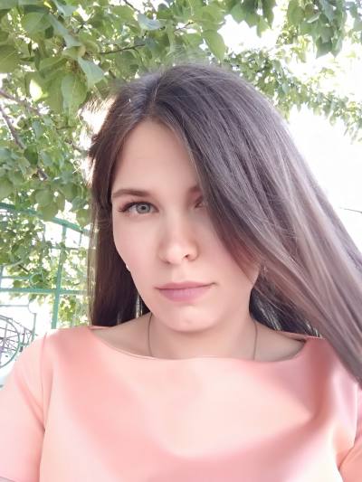 Lina 34 ans Paris Russie