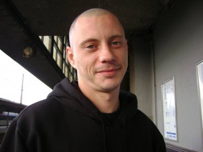 Olivier 45 лет Nivelles Бельгия