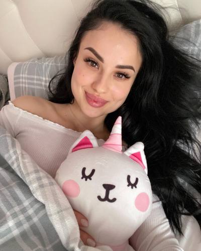 Anjelika 31 ans Saint Petersburg Russie