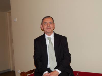 Jean 69 ans Charleroi Belgique