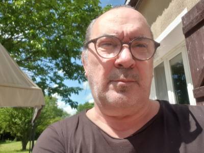 Stephane 58 ans Neuvy-le-roi France