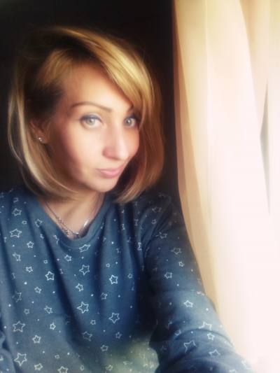 Ekaterina 41 ans Barnaul Russie