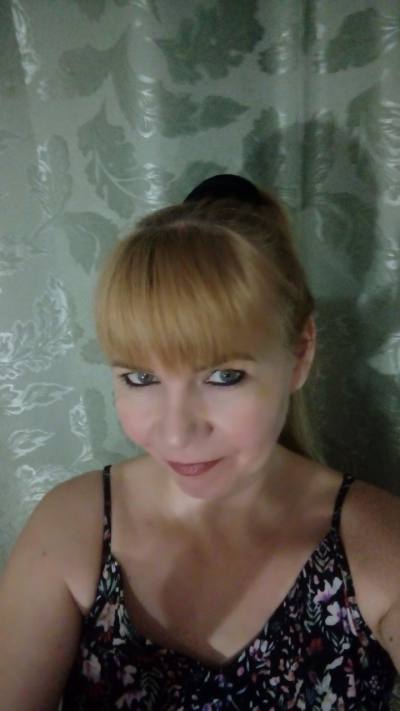 Olga 50 ans Moscow Russie