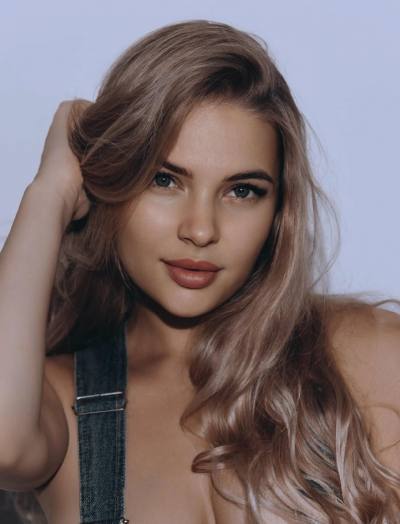 Yana 32 Jahre Чернігів Ukraine