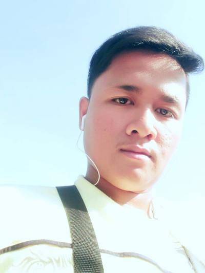 Joshua 26 ans Rome Italie