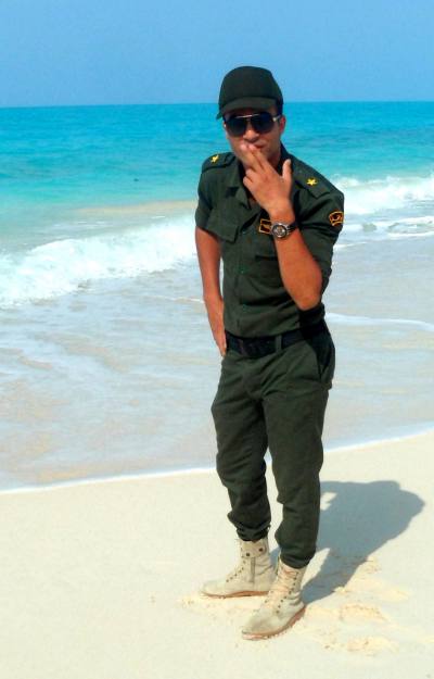 Momo 36 ans Egypt  Koweït