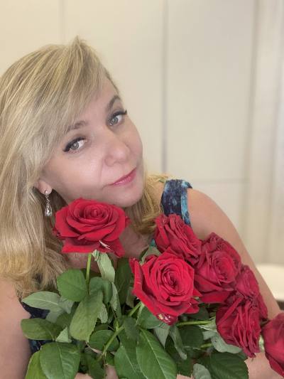 Svetlana 55 ans Санкт-Петербург Russie