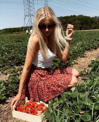 Tania 32 ans Zaporigga Ukraine