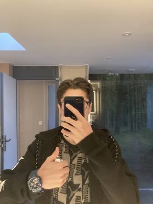 Theo 21 лет Orleans Франция