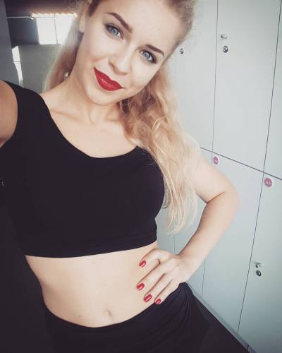 Victoria 35 ans Dnipro Ukraine