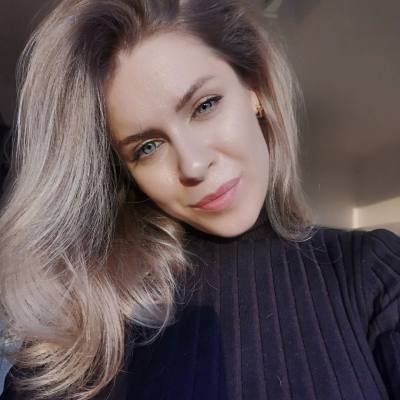 Victoria 35 ans Dnipro Ukraine