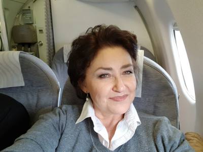 Larisa 64 ans  Saint Petersburg Russie