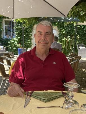Philippe 69 лет Tours Франция