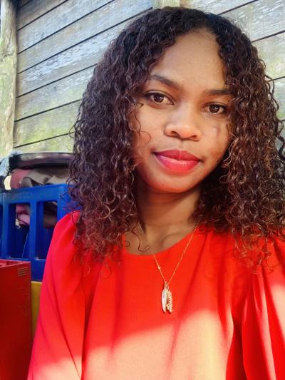 Rose 24 ans Tamatave Madagascar