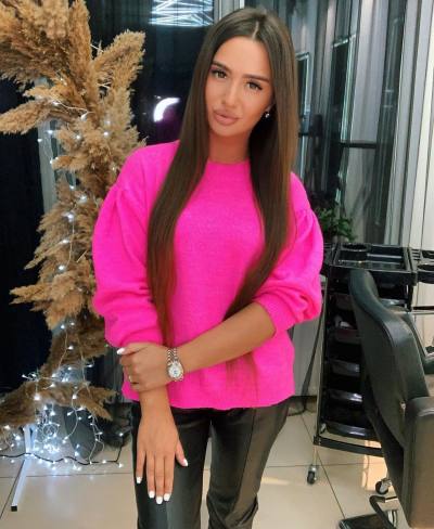 Leila 35 ans Minsk Biélorussie